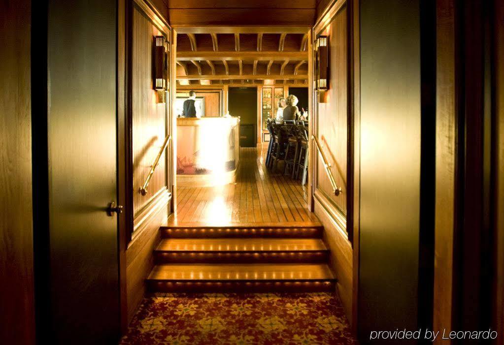 The Hotel Captain Cook Anchorage Bagian luar foto
