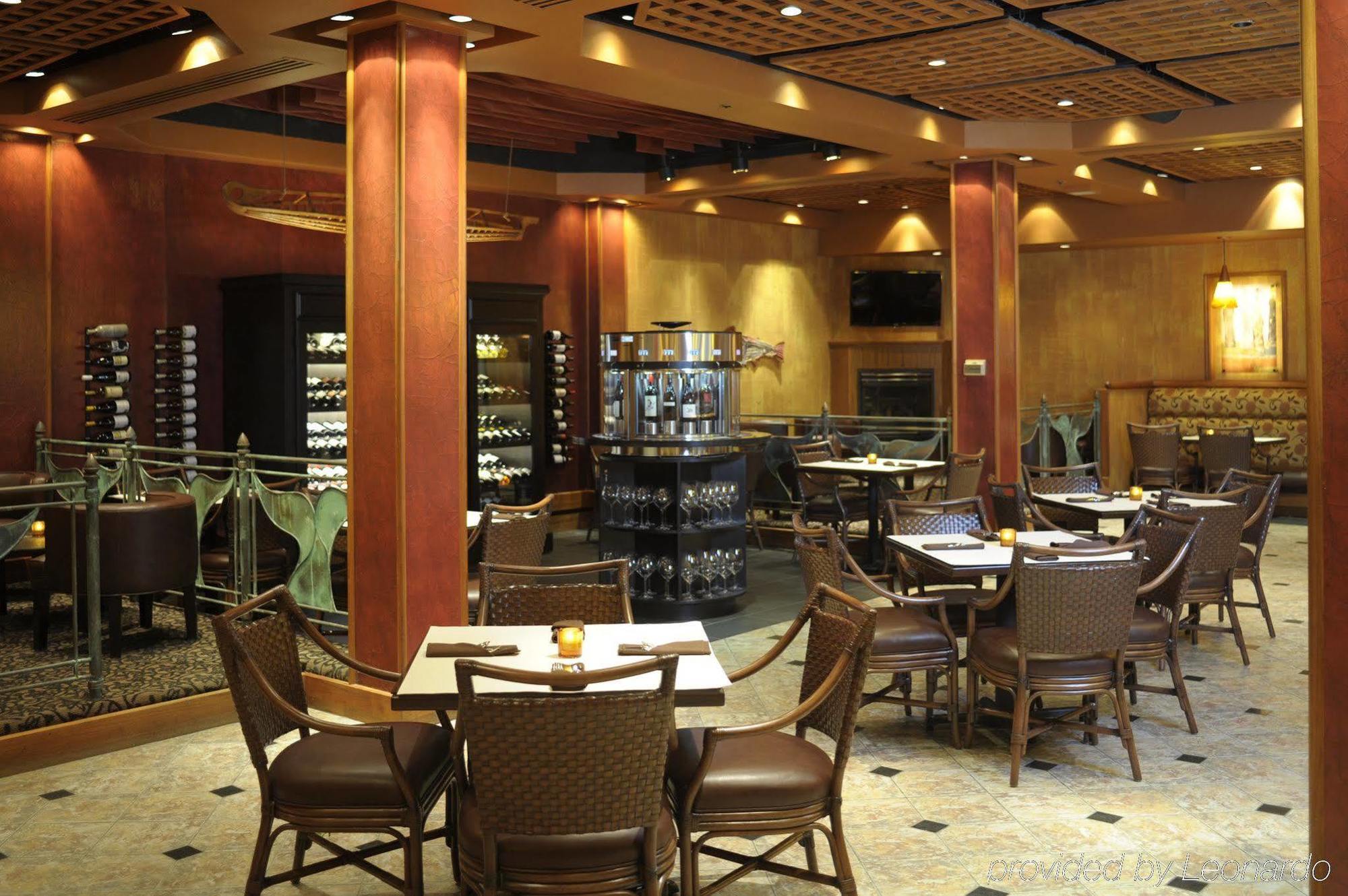 The Hotel Captain Cook Anchorage Bagian luar foto